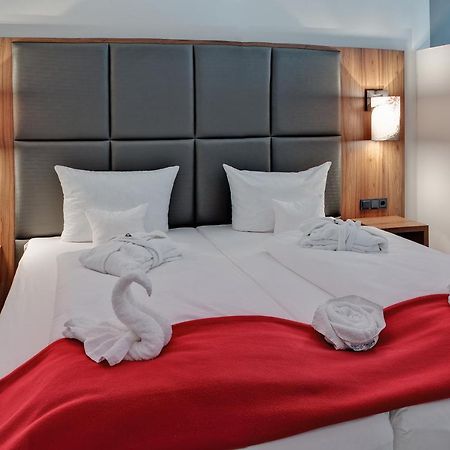 Sante Royale Hotel- & Gesundheitsresort باد لانغينسالزا المظهر الخارجي الصورة