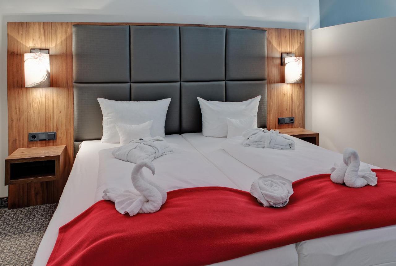 Sante Royale Hotel- & Gesundheitsresort باد لانغينسالزا المظهر الخارجي الصورة
