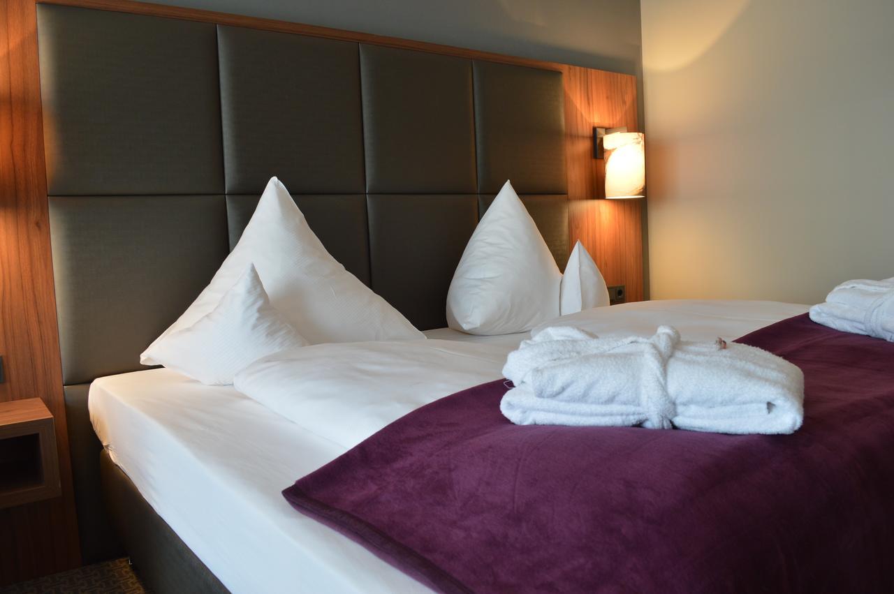 Sante Royale Hotel- & Gesundheitsresort باد لانغينسالزا المظهر الخارجي الصورة