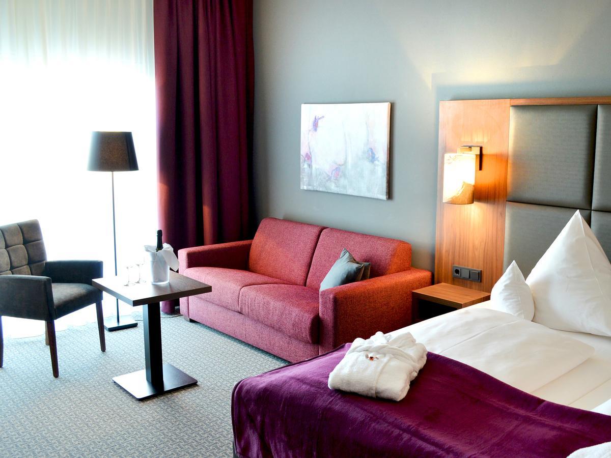 Sante Royale Hotel- & Gesundheitsresort باد لانغينسالزا المظهر الخارجي الصورة